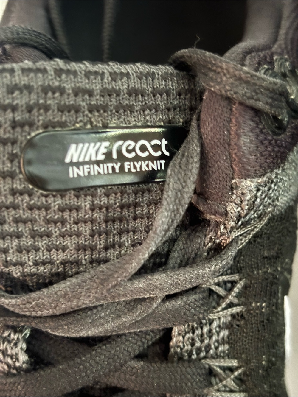 Nike React Infinity Flyknit Black and Gray Sneakers Women’s Size 8.5 - Picture 4 of 6